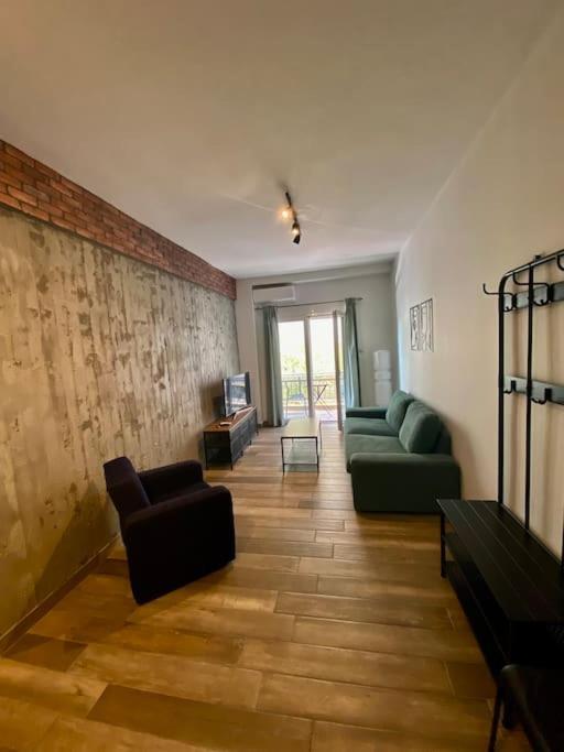 Sea Side Apartment アレクサンドルポリス エクステリア 写真